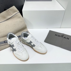 Hogan Sneakers